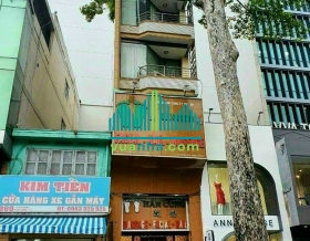 Cho Thuê Nhà Mặt tiền 271 Lý Tự Trọng, P Bến Thành, Q1, DT : 4x20, trệt, lửng 4 lầu 