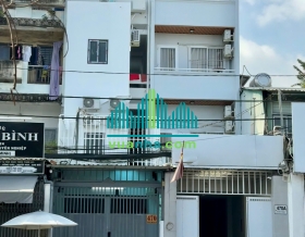 Bán Nhà Mặt Tiền 470 Nguyễn Tất Thành – Quận 4 – DT 3,51x23,62m, Giá 18.5 tỉ