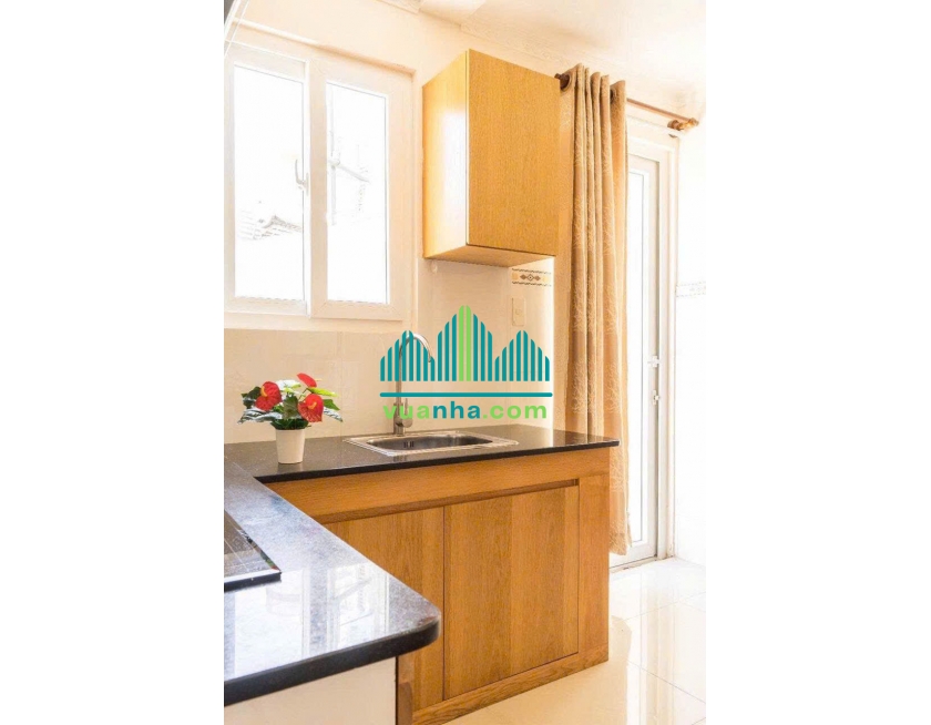 Bán Nhà MT 100/2A2-2A4 Trần Hưng Đạo – Q1 – CHDV 26 Căn, HĐT 155tr/Th