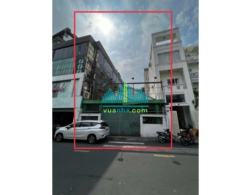 Bán Nhà Mặt Tiền 19 Cao Bá Nhạ Q1 – DT 9.5x19.5m – Giá 95 Tỷ