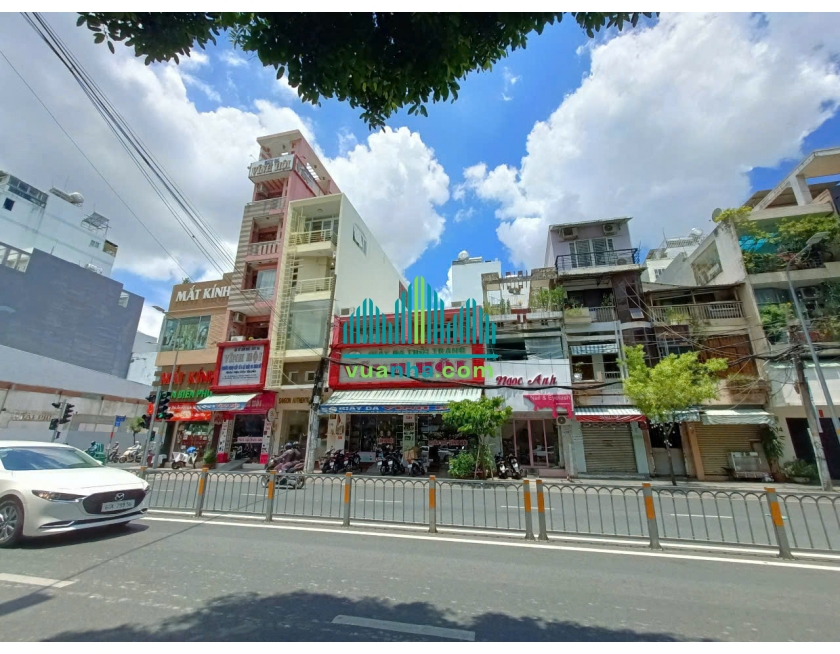 Bán Nhà Mặt Tiền 22–24 Đường Số 41, P.6 – Quận 4 – DT 8.5x15.2m, Giá 65 tỉ  