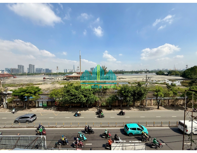 Bán Nhà Mặt Tiền 470 Nguyễn Tất Thành – Quận 4 – DT 3,51x23,62m, Giá 18.5 tỉ